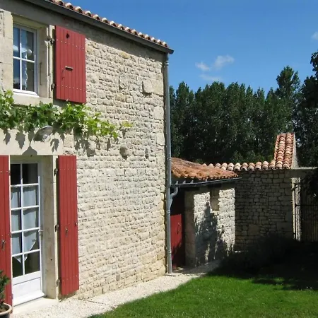 Charmante Maison Xviiieme Renovee Avec Piscine Et Terrasse, Proche Riviere Et Pistes Cyclables - Fr-1-426-99