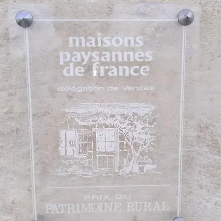 Charmante Maison Xviiieme Renovee Avec Piscine Et Terrasse, Proche Riviere Et Pistes Cyclables - Fr-1-426-99 *