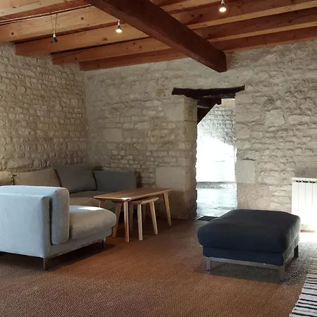 بيت للعطل Charmante Maison Xviiieme Renovee Avec Piscine Et Terrasse, Proche Riviere Et Pistes Cyclables - Fr-1-426-99 *