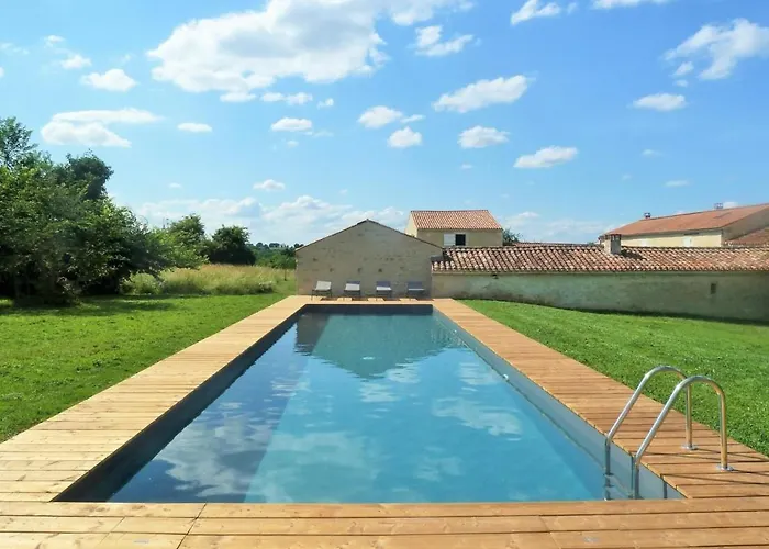 Сasa de vacaciones Charmante Maison Xviiième Rénovée Avec Piscine Et Terrasse, Proche Rivière Et Pistes Cyclables - Fr-1-426-99