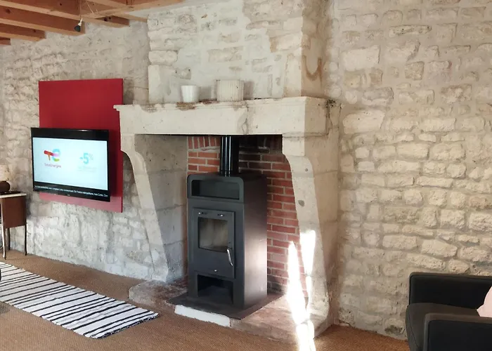 Сasa de vacaciones Charmante Maison Xviiième Rénovée Avec Piscine Et Terrasse, Proche Rivière Et Pistes Cyclables - Fr-1-426-99 *